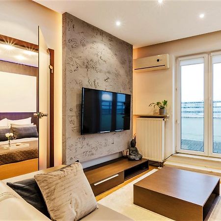 Lupoapartments Krolewska Penthouse Mandoria Parking Dostep Na Kod Łódź Kültér fotó